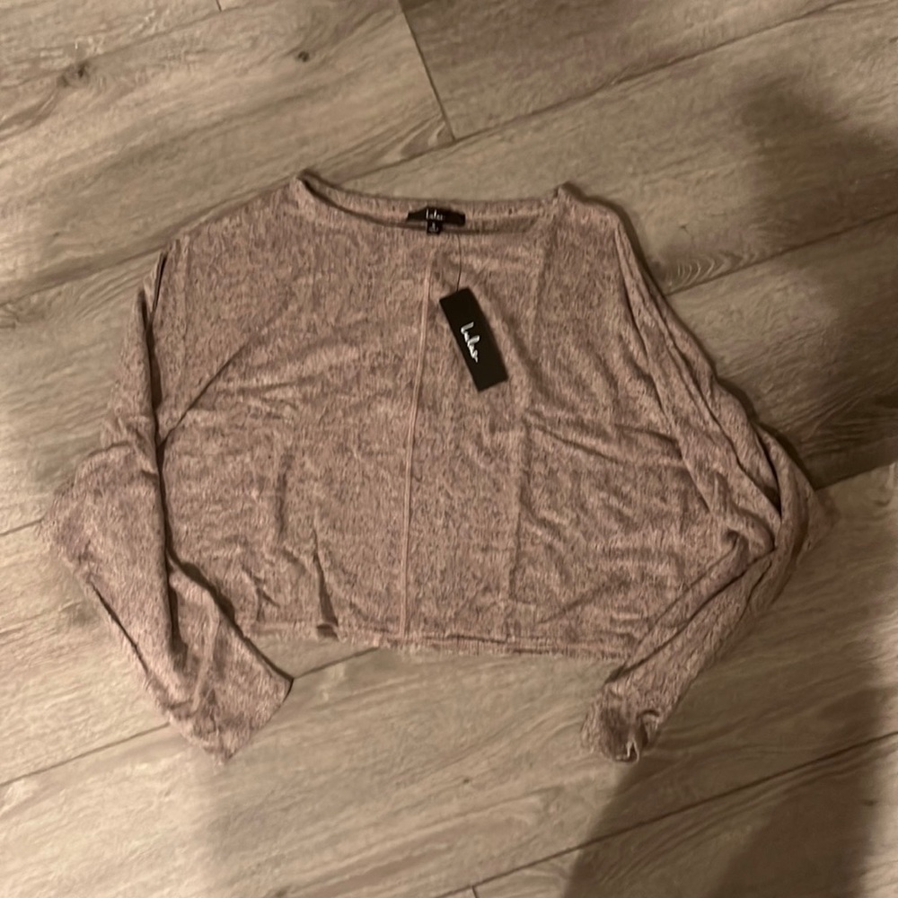 𝅺LULUS crop sweater